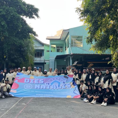 Dies Natalis ke 24 STIKes Cirebon dan Perayaan kemerdekaan RI ke 80 di selenggarakan di lingkungan kampus STIKes Cirebon